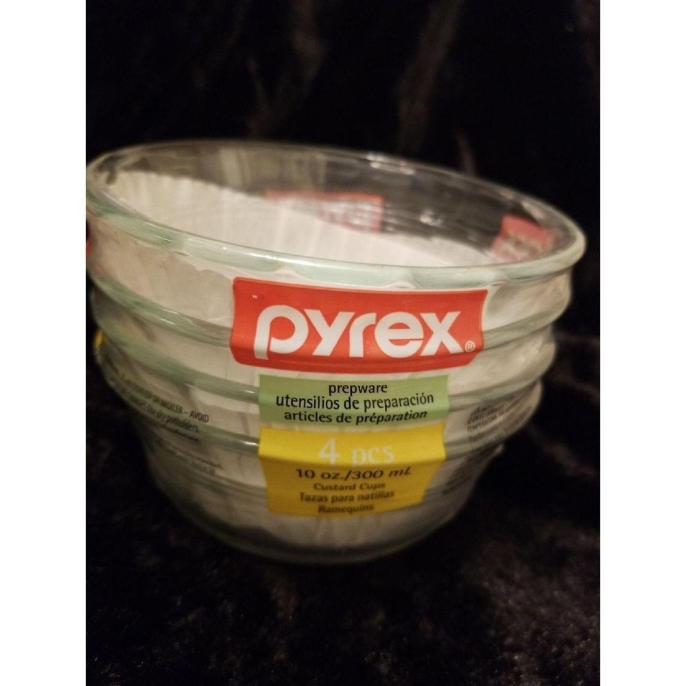 4 Pyrex 10 oz prep bowls
